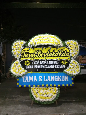 Papan Bunga Duka di Suator